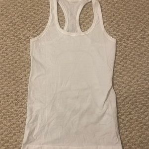 LOTS OF LULU TOPS(want to clean out closet)